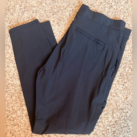 Athleta Pants - Athleta Black Wander Stash Skinny Pants